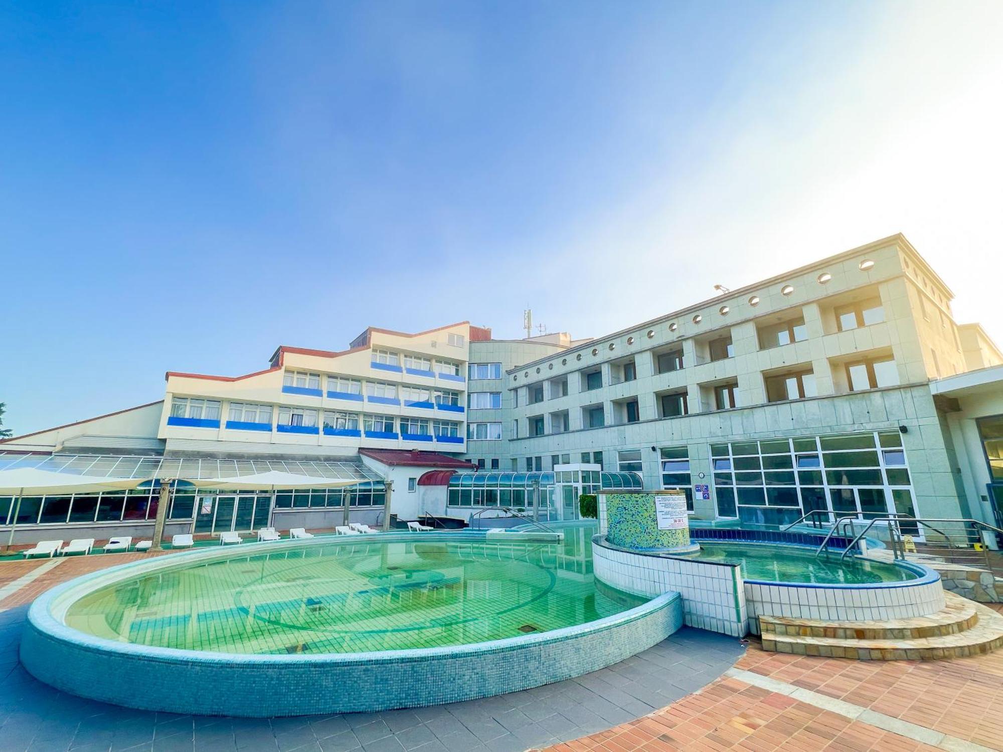 Thermal Apartments 렌다바 외부 사진